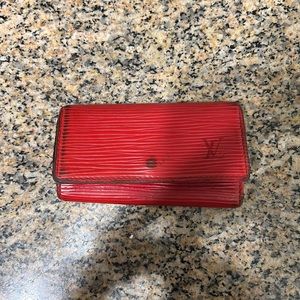 100 % authentic  epic Louis Vuitton   Key holder vintage